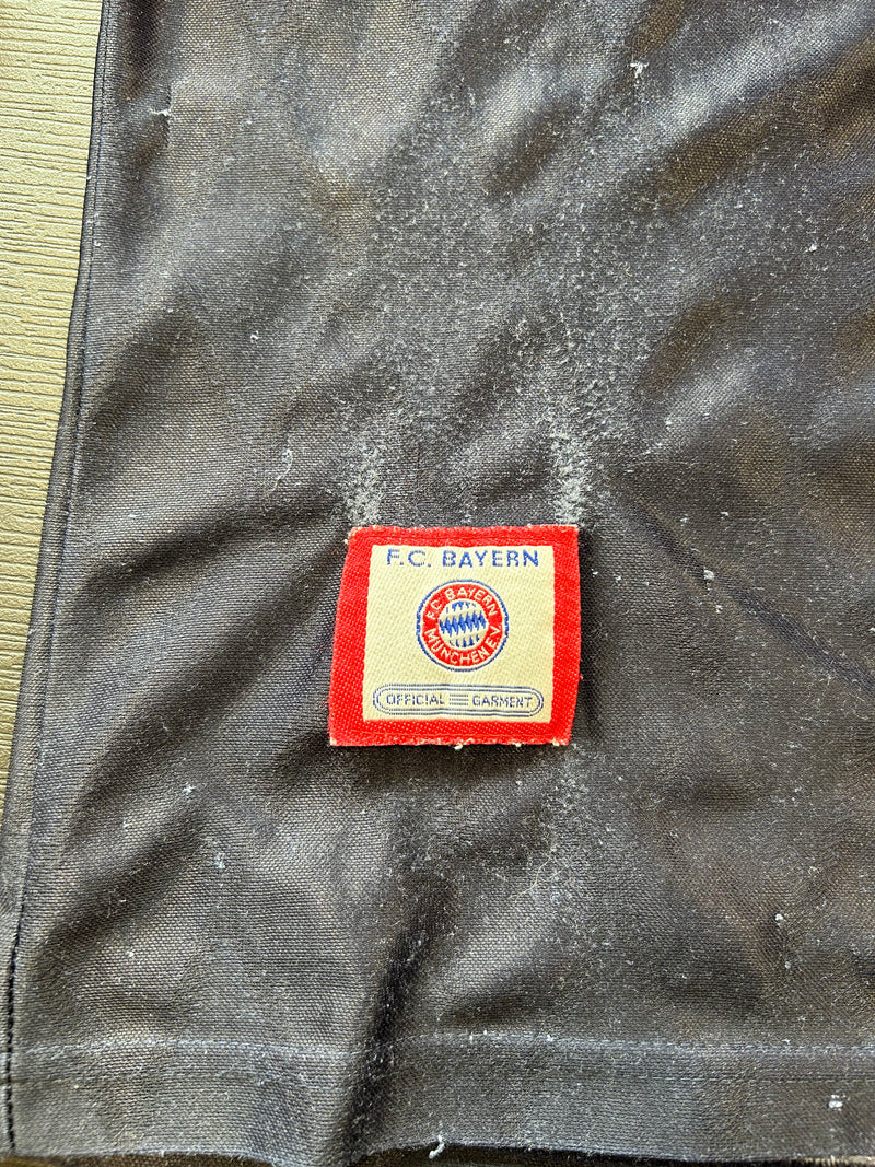 Chargez l'image dans la visionneuse de la galerie, Bayern Munich 1997-1998 HOME