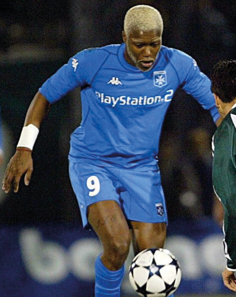 Chargez l'image dans la visionneuse de la galerie, Nameset flocage Auxerre 2002-2003 AWAY Cissé #9