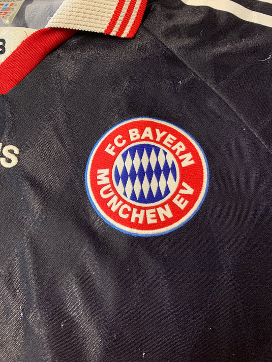 Bayern Munich 1998-1999 HOME
