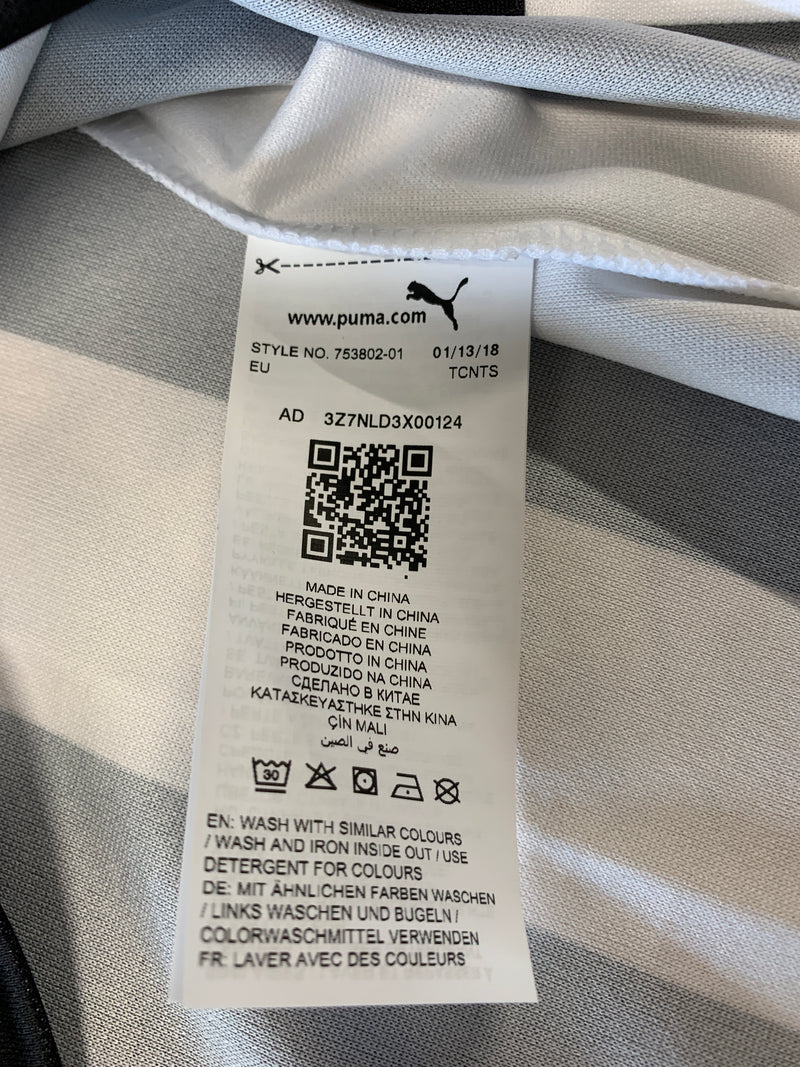 Chargez l'image dans la visionneuse de la galerie, Newcastle 2018-2019 HOME