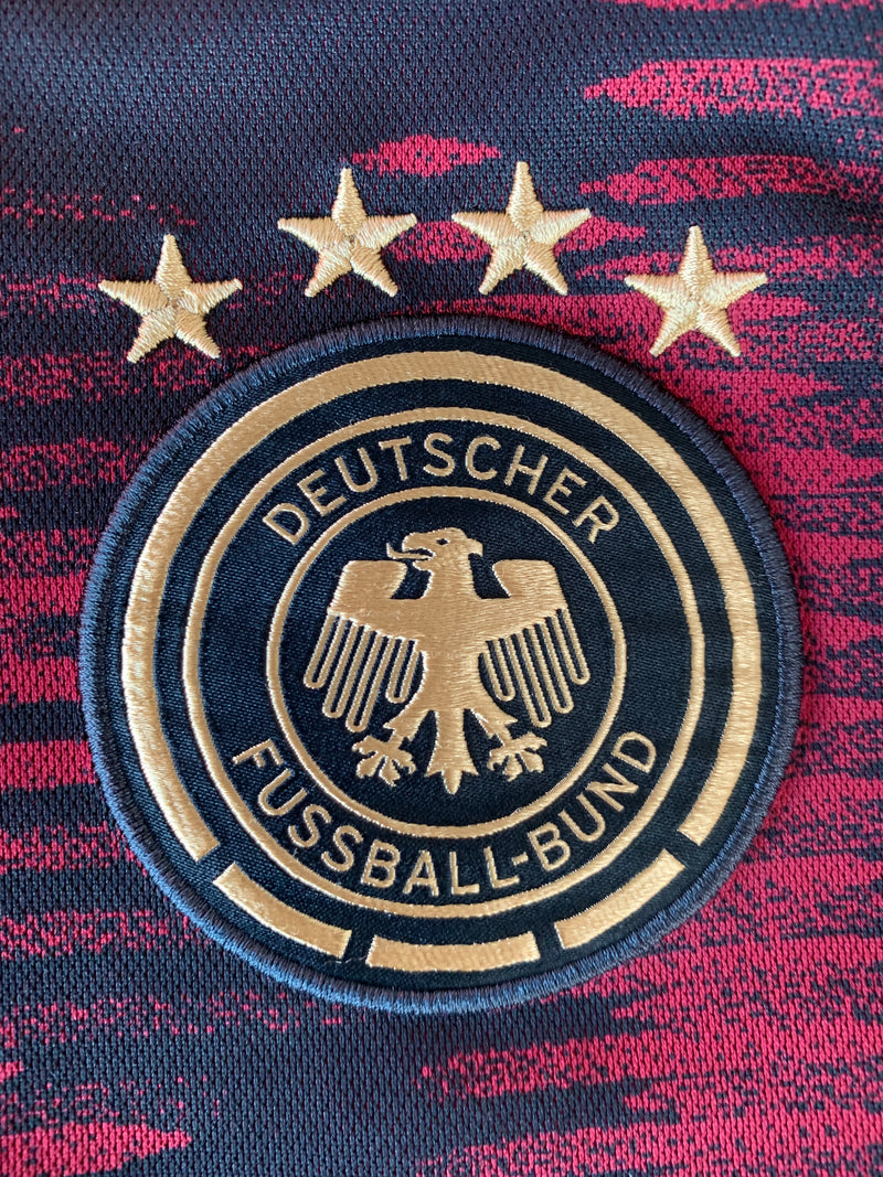 Chargez l'image dans la visionneuse de la galerie, Allemagne 2022 AWAY (L)