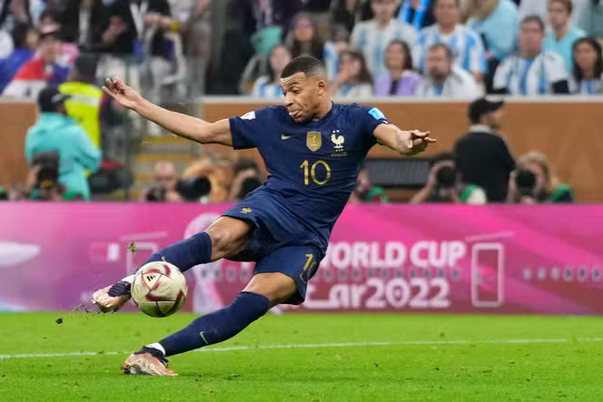Chargez l'image dans la visionneuse de la galerie, France 2022 HOME 10 MBAPPE
