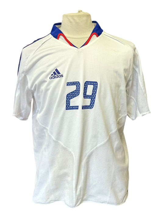 France 2004 AWAY 29