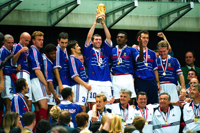Pourquoi le maillot de la France 1998 est un graal pour les collectionneurs