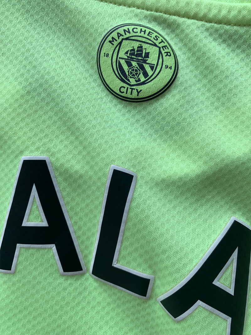 Chargez l'image dans la visionneuse de la galerie, Manchester City 2022-2023 THIRD 9 HAALAND (M)
