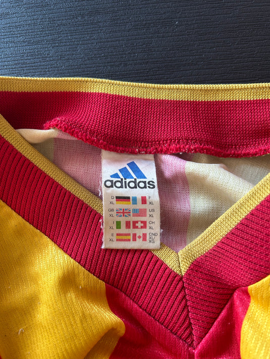 Template Adidas Jaune et rouge