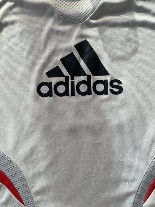 Liverpool 2008-2009 Training