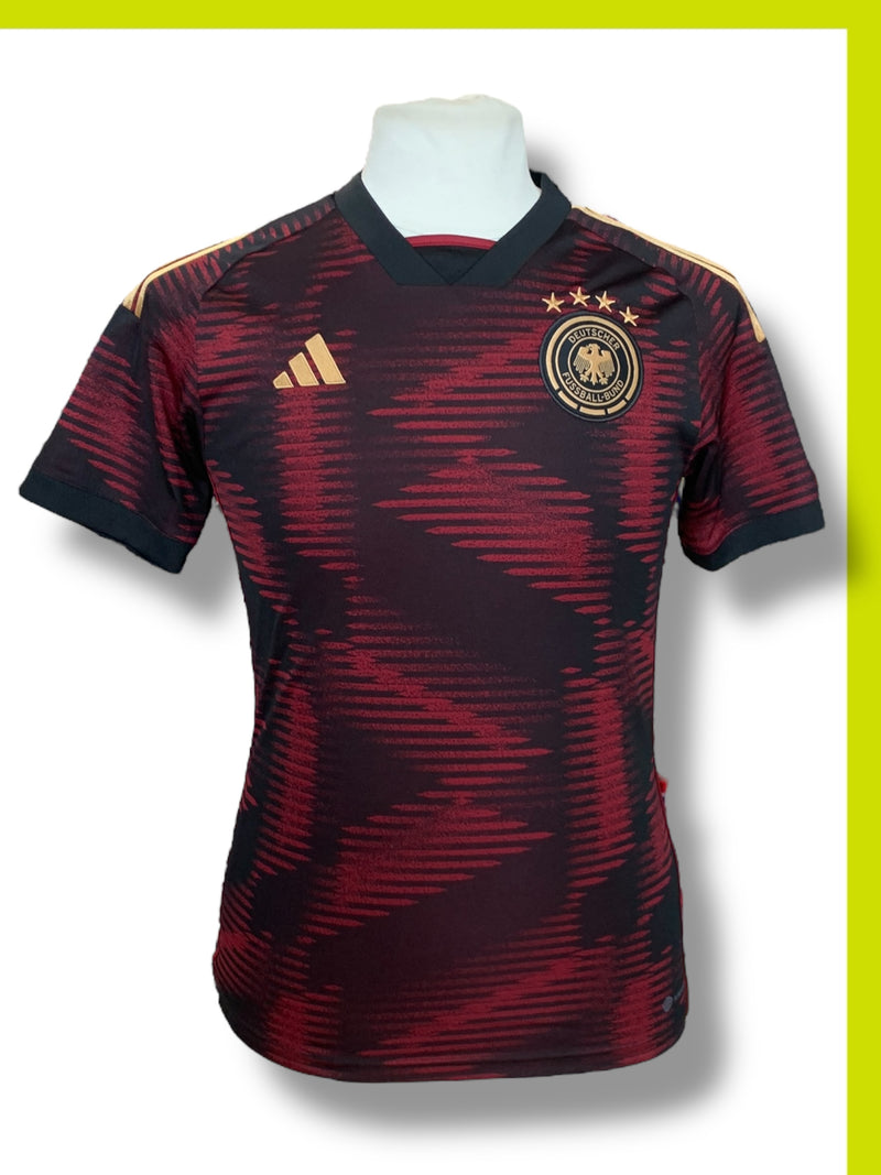 Chargez l&#39;image dans la visionneuse de la galerie, Allemagne 2022 AWAY
