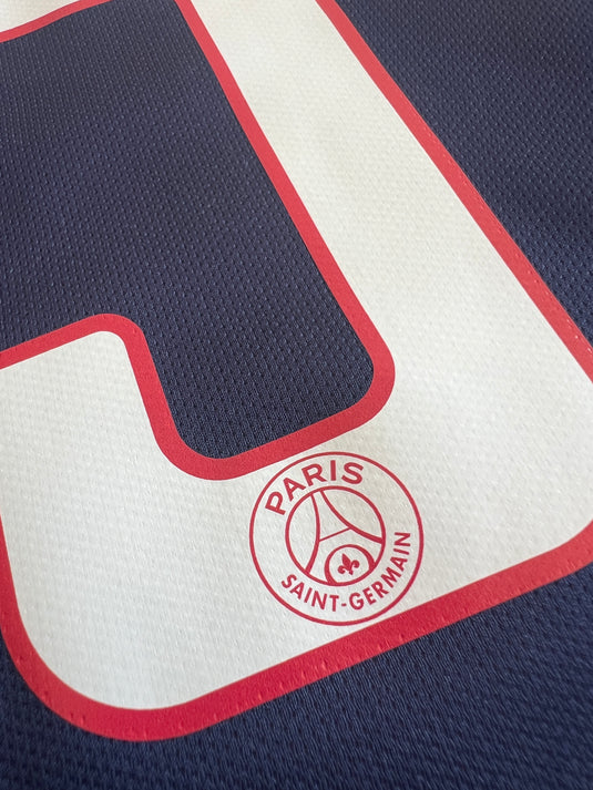 Paris 2016-2017 HOME 9 CAVANI