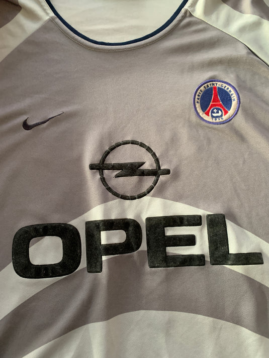 PSG 2001-2002 AWAY 21 RONALDINHO