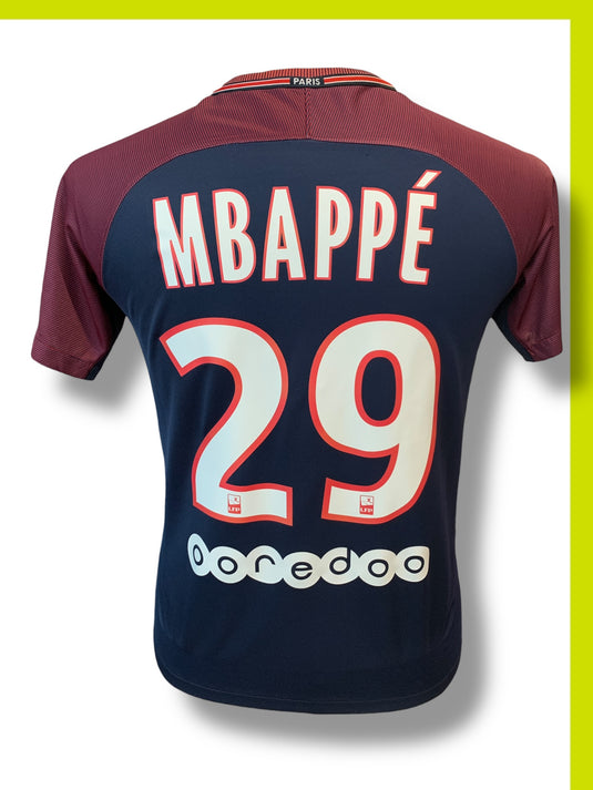 Paris 2017-2018 HOME 29 MBAPPE