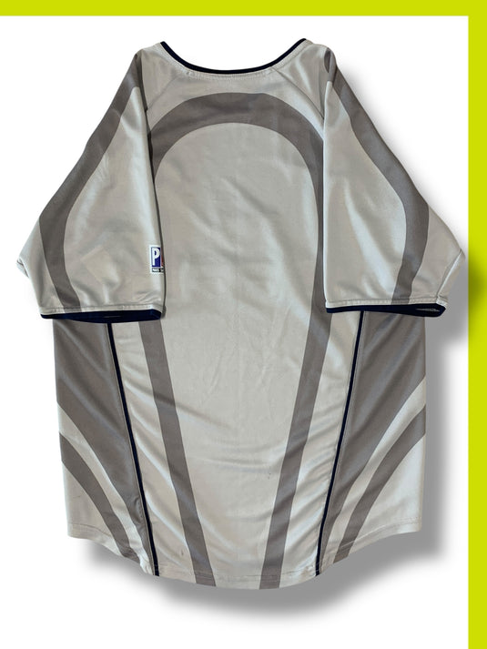 Paris 2001-2002 AWAY