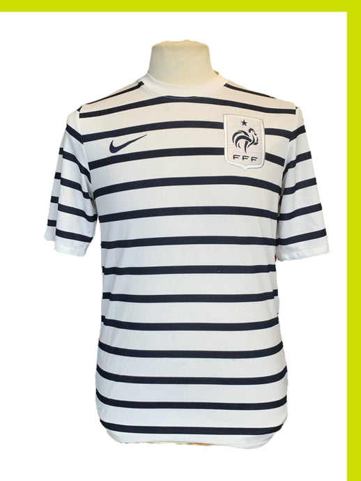 France 2011 AWAY
