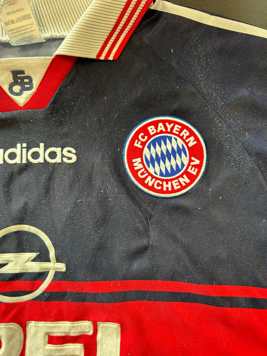 Bayern Munich 1997-1998 HOME
