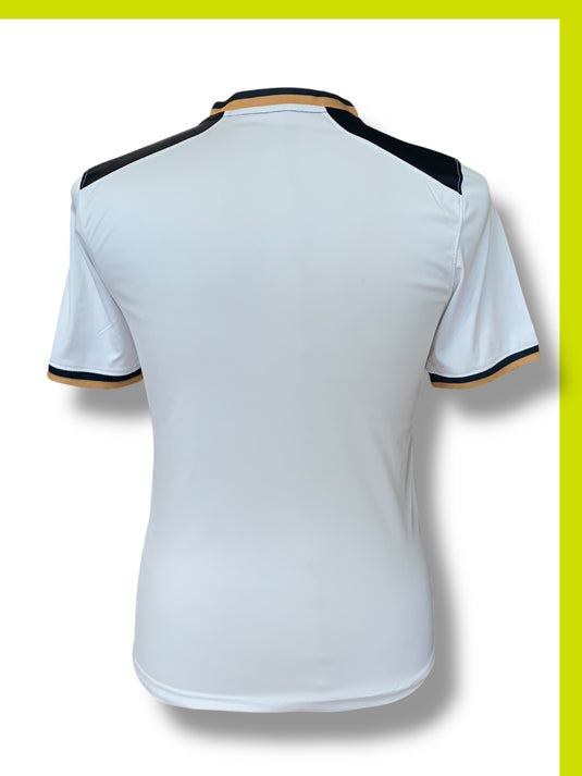 Tottenham 2016-2017 HOME