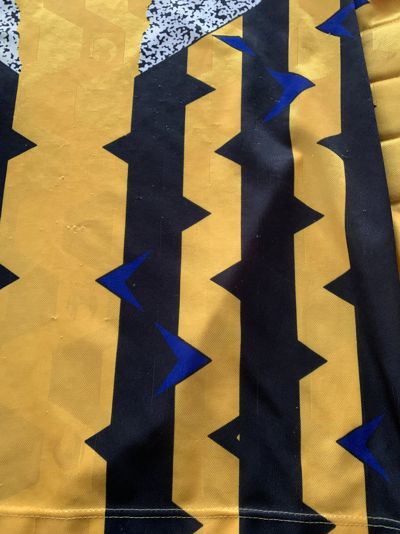 Chargez l'image dans la visionneuse de la galerie, Template Umbro Jaune 1998 Goal 1
