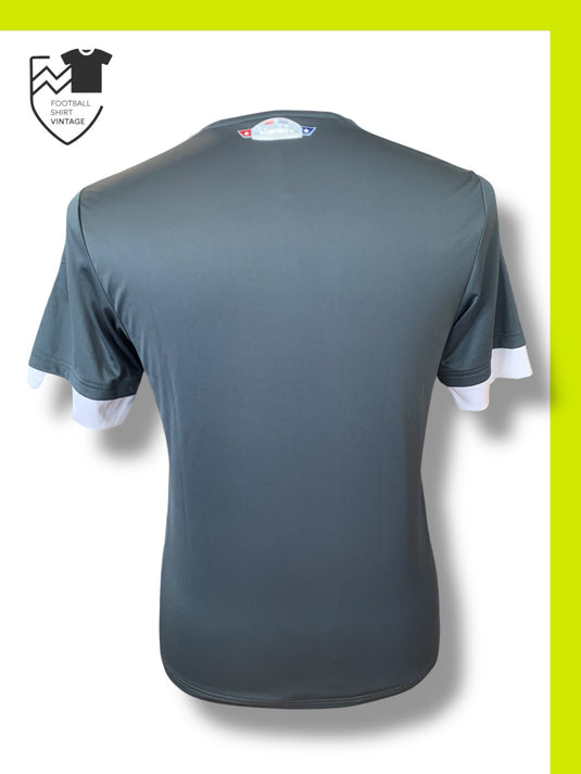 Paraguay 2015-2016 AWAY