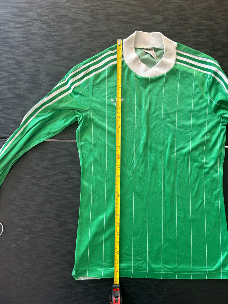 Chargez l'image dans la visionneuse de la galerie, Template Adidas Ventex Vert à rayures blanches
