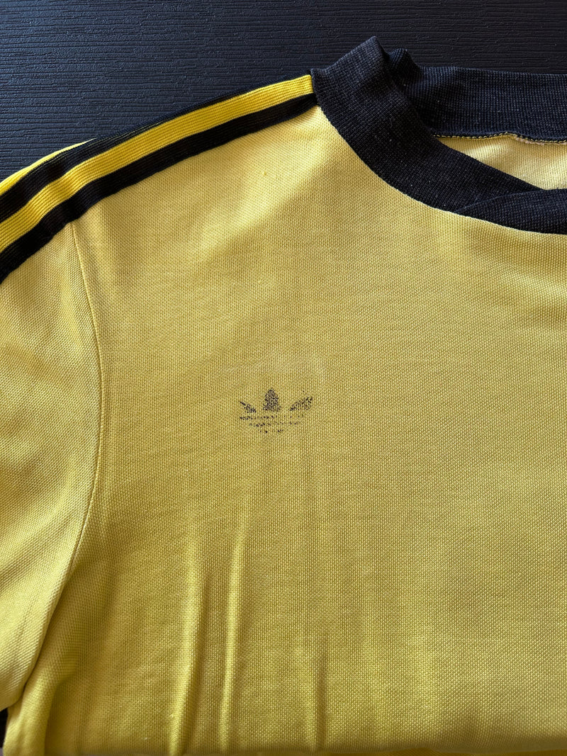 Chargez l'image dans la visionneuse de la galerie, Template Adidas Jaune 9
