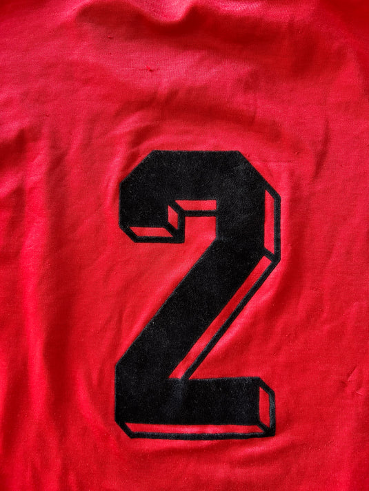 Template Adidas Rouge à bandes noires 2