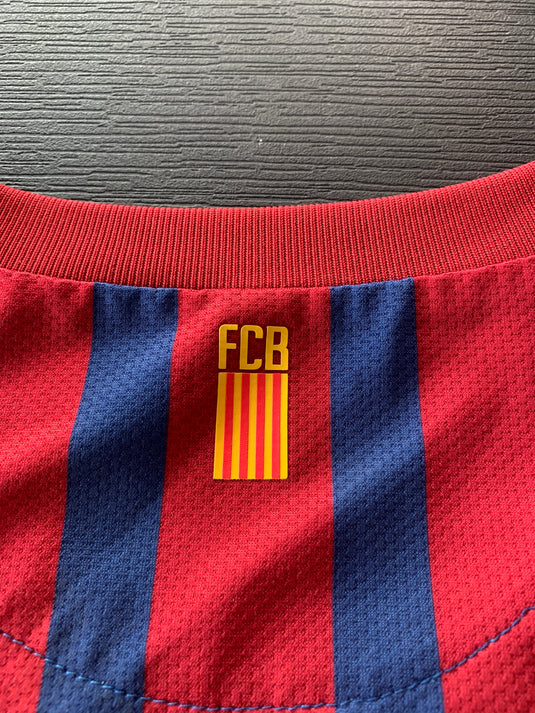 Barcelone 2011-2012 HOME 3 PIQUE