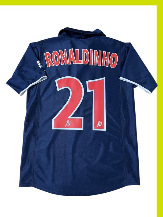 Paris 2001-2002 HOME 21 RONALDINHO
