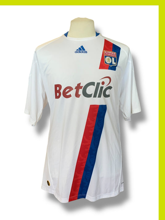 Lyon 2010-2011 HOME