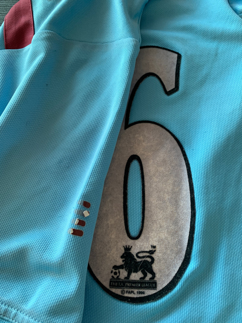 Chargez l'image dans la visionneuse de la galerie, West Ham 2002-2003 THIRD 26 COLE

