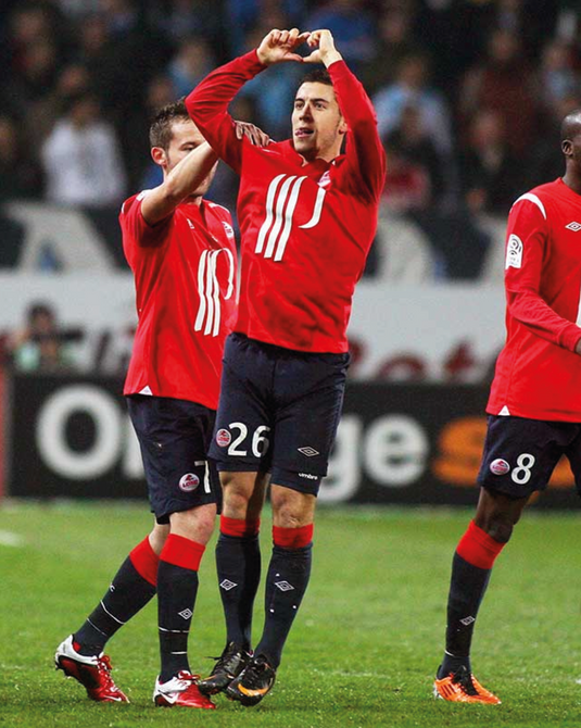Flocage Nameset Lille 2010-2011 HOME 26 HAZARD