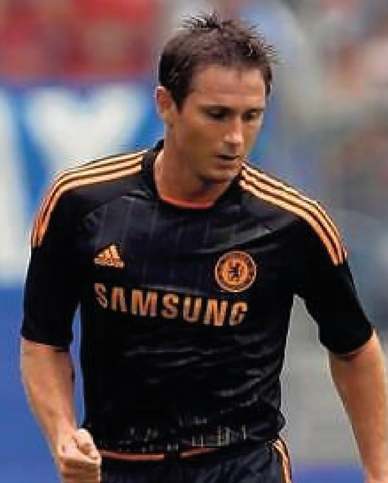 Chargez l&#39;image dans la visionneuse de la galerie, Flocage Nameset Chelsea 2010-2011 AWAY 8 LAMPARD
