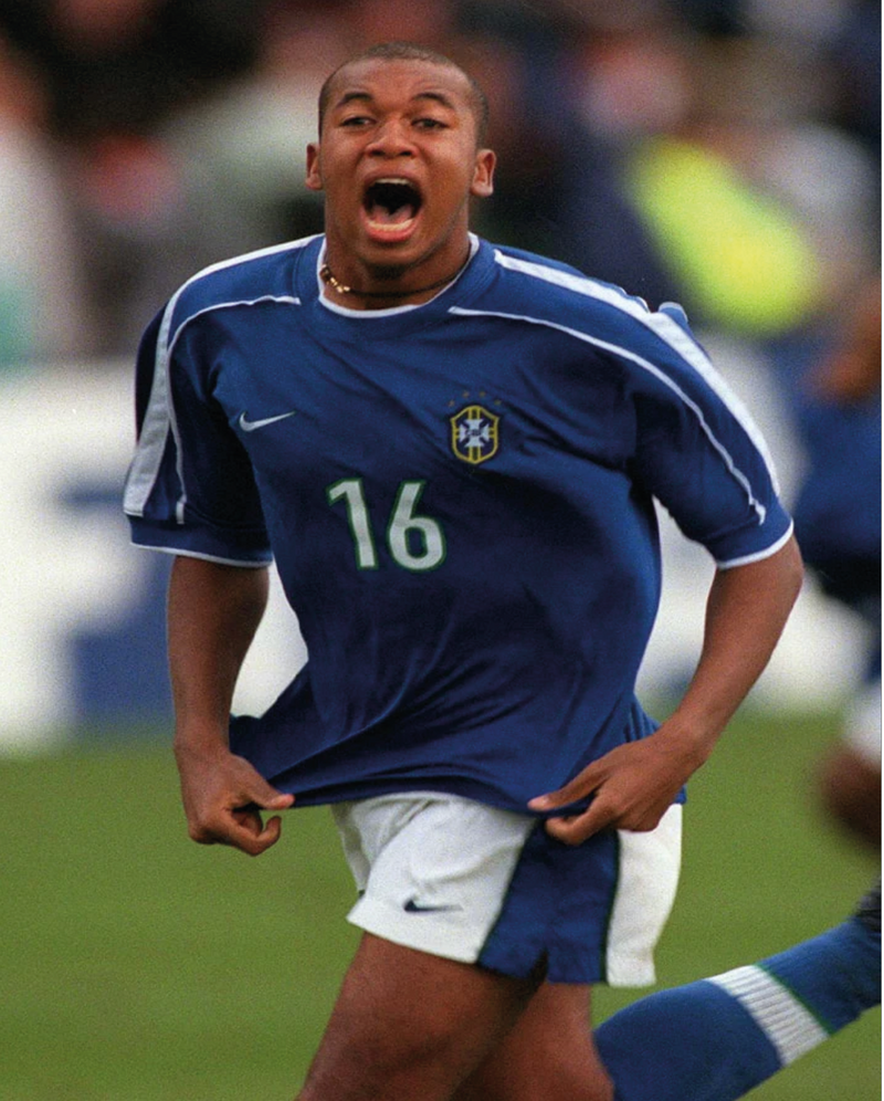 Chargez l&#39;image dans la visionneuse de la galerie, Nameset flocage Brésil 1998 AWAY #9 Ronaldo
