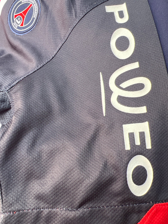 Paris 2010-2011 AWAY 9 HOARAU