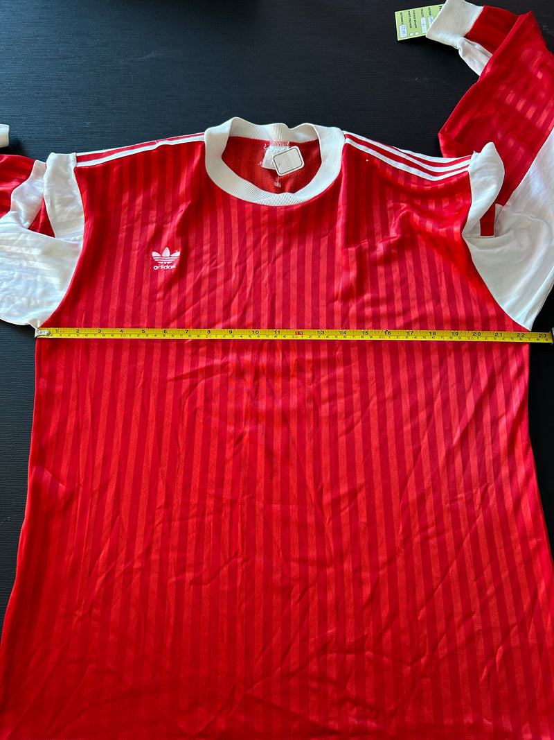 Chargez l'image dans la visionneuse de la galerie, Template Adidas Rouge et blanc
