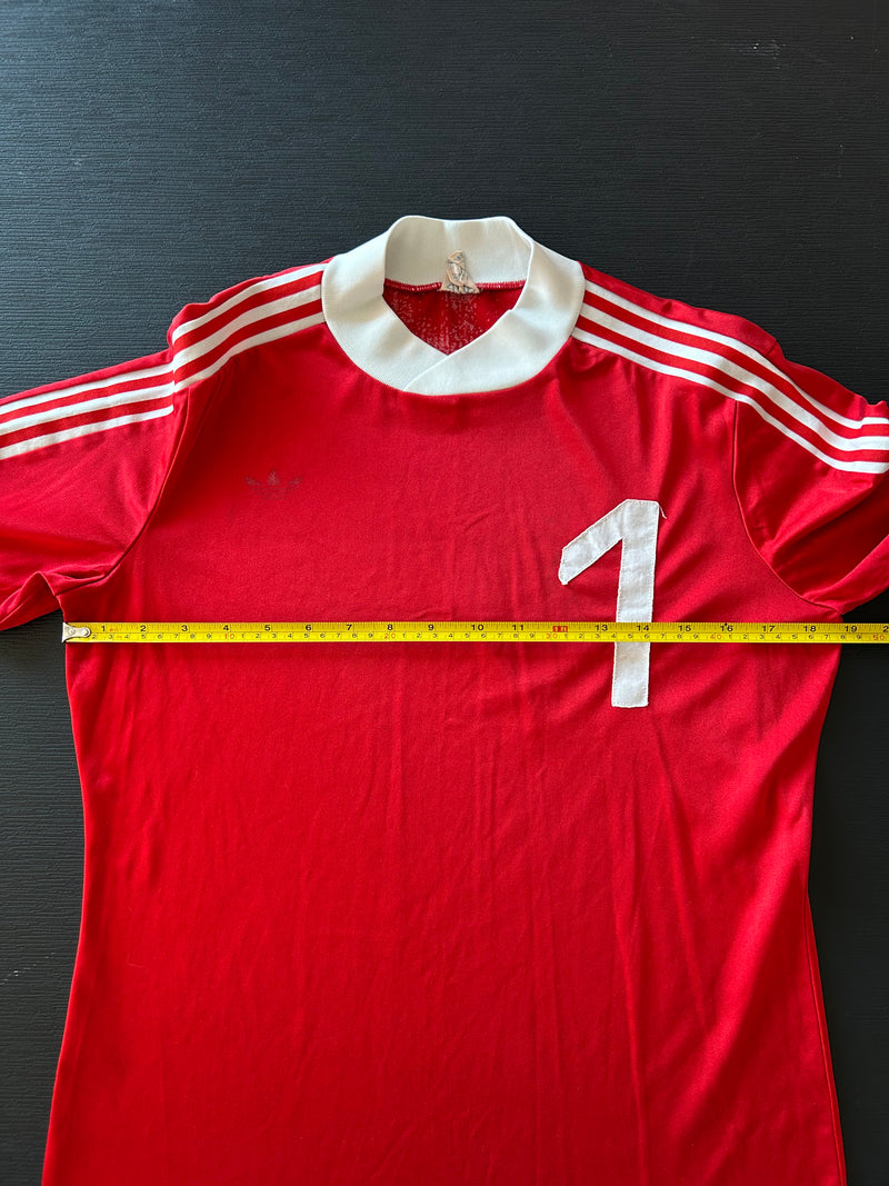 Chargez l'image dans la visionneuse de la galerie, Template Adidas Ventex rouge à bandes blanches 1
