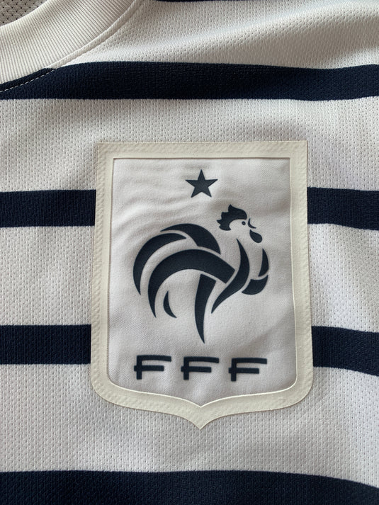 France 2011 AWAY 10 BENZEMA L
