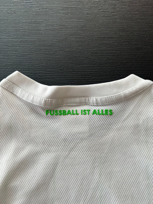 Wolfsburg 2016-2017 AWAY