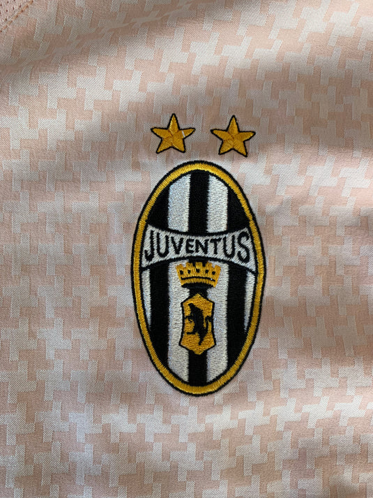 Juventus 2003-2004 AWAY 17 TREZEGUET (S)