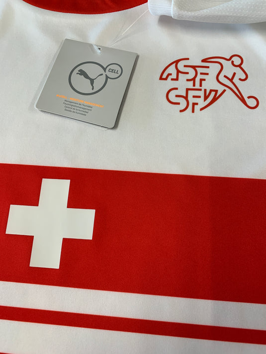 Suisse Womens 2016 HOME