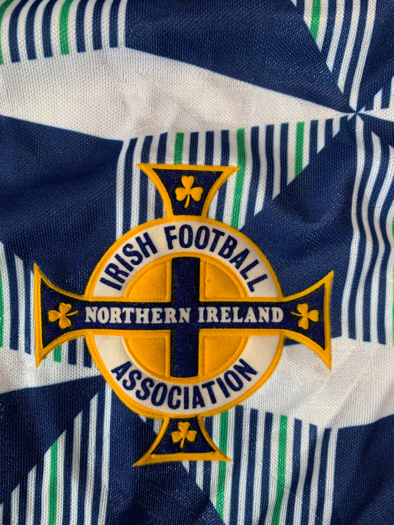 Chargez l'image dans la visionneuse de la galerie, Irlande du nord - DEADSTOCK 1990 AWAY  (XL)
