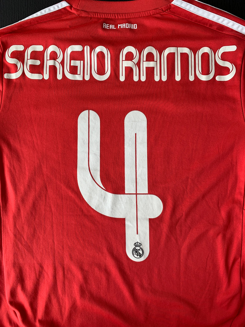 Chargez l'image dans la visionneuse de la galerie, Real Madrid 2011-2012 THIRD 4 SERGIO RAMOS (M)
