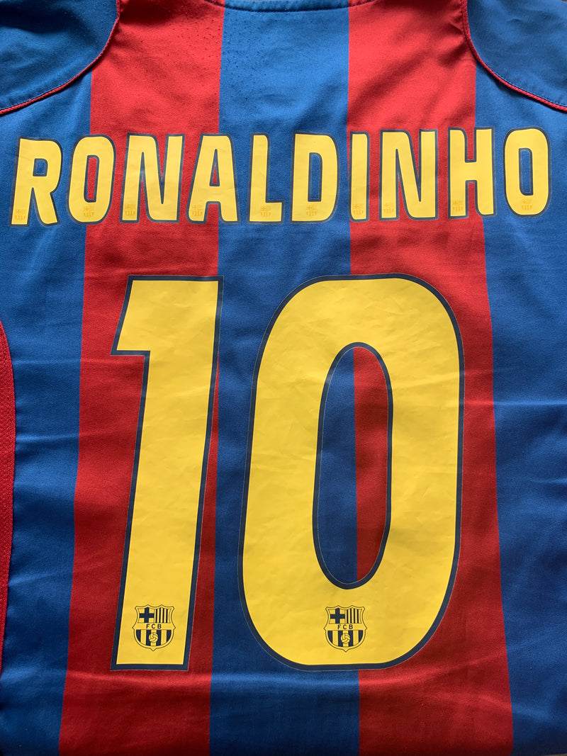 Chargez l'image dans la visionneuse de la galerie, Barcelone 2004-2005 HOME 10 RONALDINHO (XXL)
