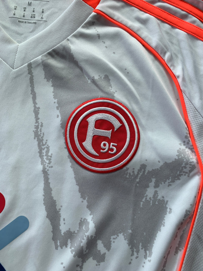 Chargez l'image dans la visionneuse de la galerie, Fortuna Düsseldorf 2025-2026 AWAY 10 RASMUSSEN (M)

