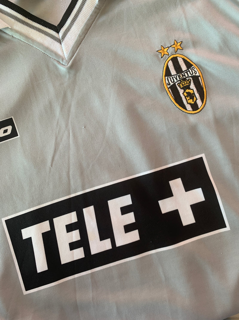 Chargez l'image dans la visionneuse de la galerie, Juventus 2000-2001 AWAY 21 ZIDANE (L)
