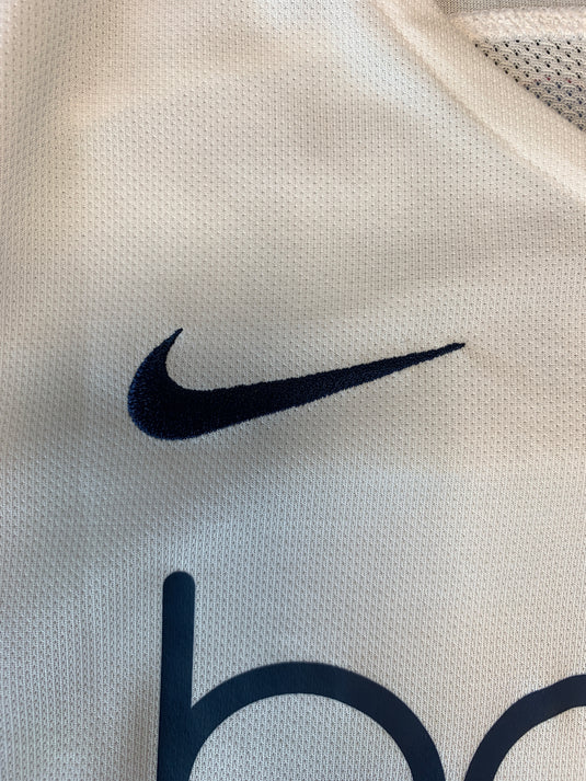 PSG Feminines 2015-2016 AWAY 17 PERISSET (S)