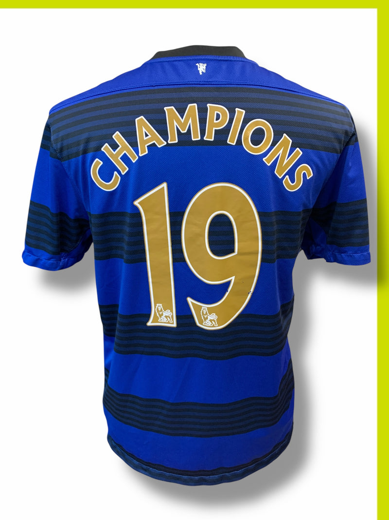 Chargez l'image dans la visionneuse de la galerie, Manchester United 2011-2012 AWAY 19 CHAMPIONS
