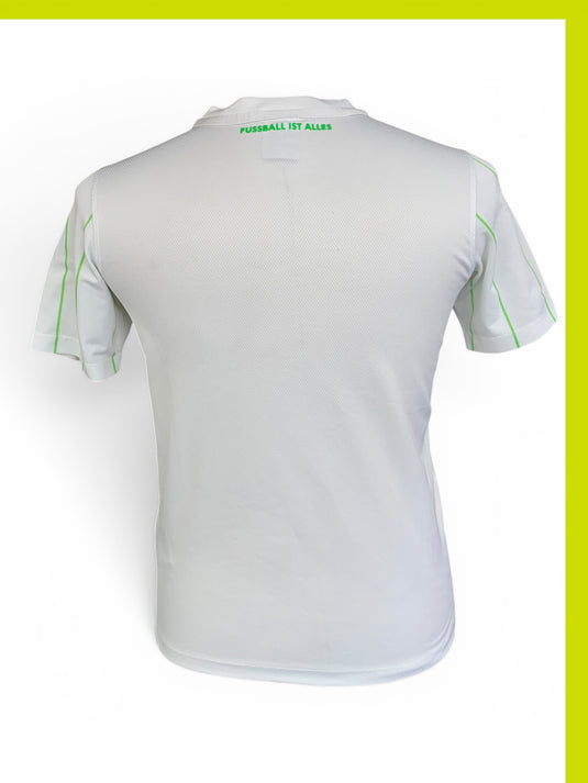 Wolfsburg 2016-2017 AWAY