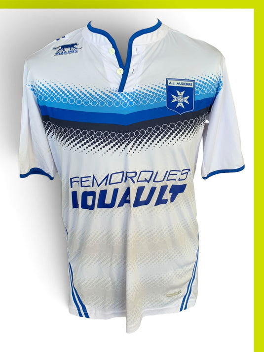 Auxerre 2015-2016 HOME (M)