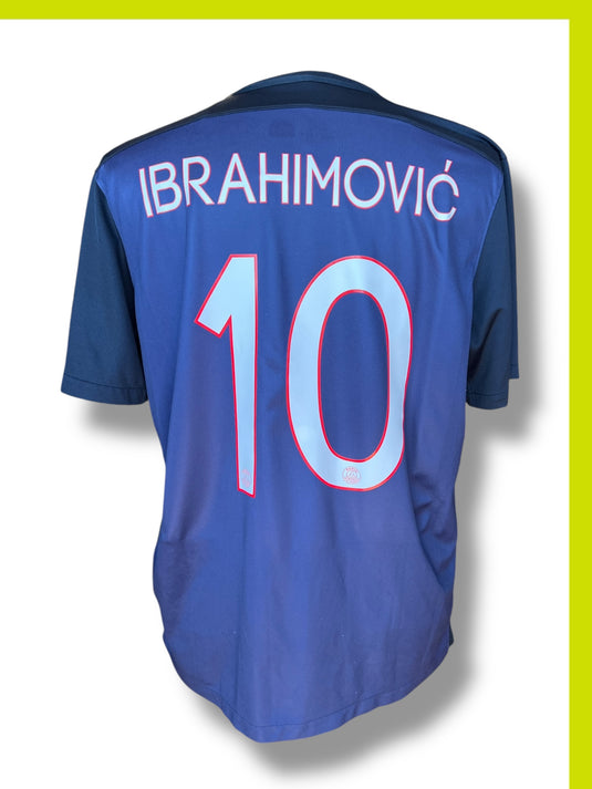 Paris 2015-2016 HOME 10 IBRAHIMOVIC