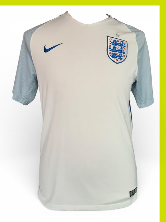 Angleterre 2016 HOME
