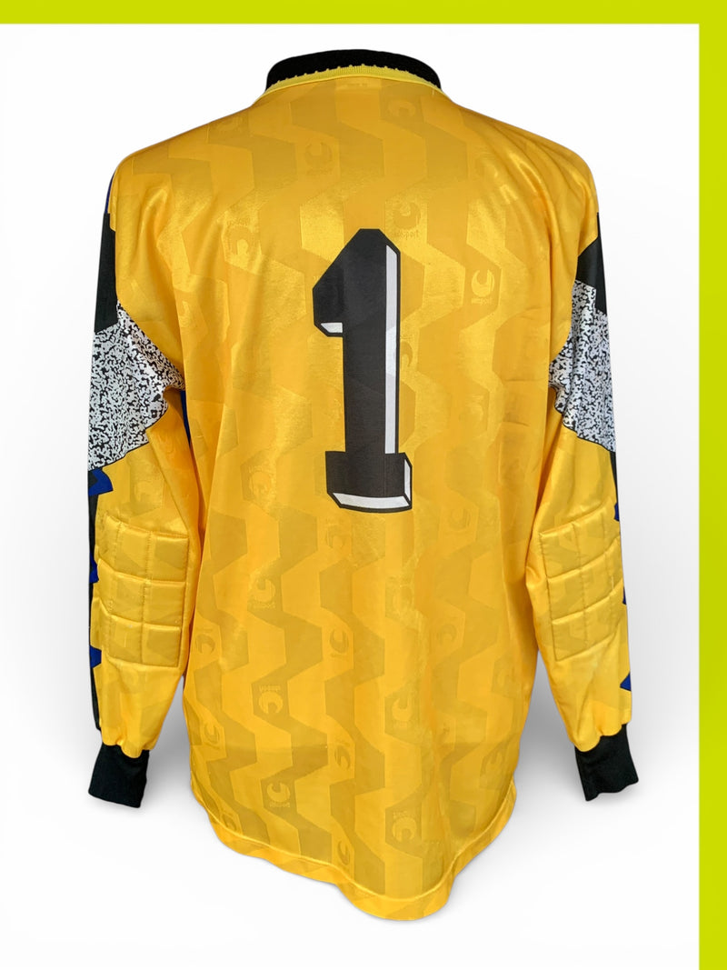 Chargez l'image dans la visionneuse de la galerie, Template Umbro Jaune 1998 Goal 1
